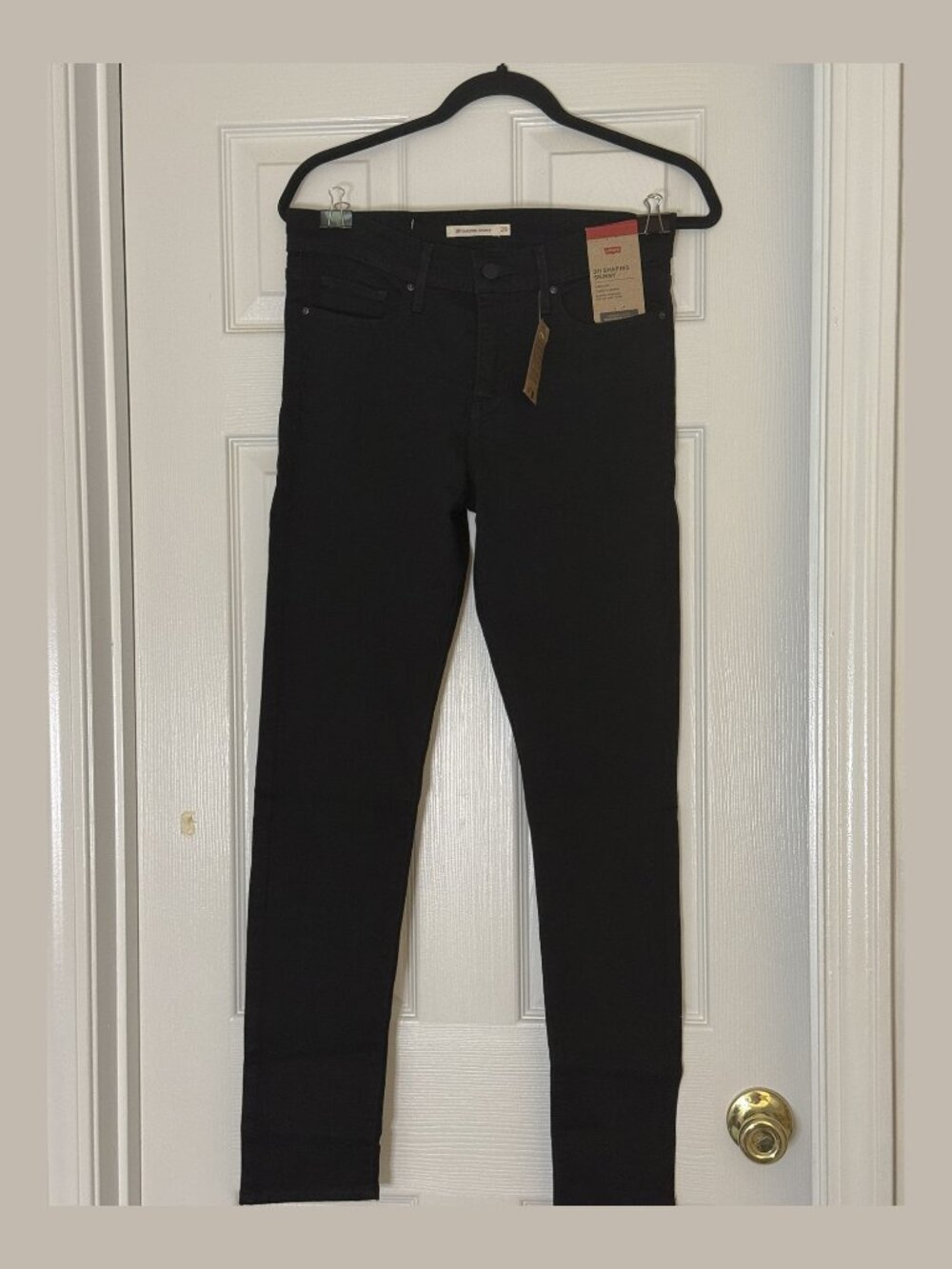 NWT Levi’s 311 Shaping Skinny Jeans Black 29x30 Mid Rise